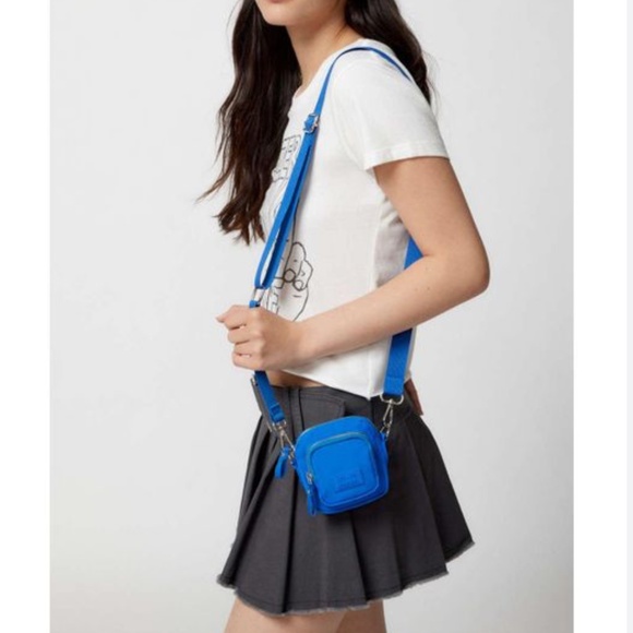 UO Ivy Pocket Micro Crossbody Bag - Picture 9 of 9